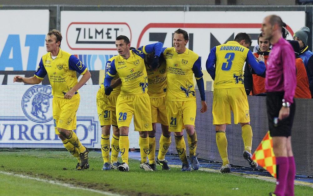 手机网游-包含意大利杯清晨走向成谜,比利亚雷亚尔豪取连胜,震撼外界,细节决定成败的词条